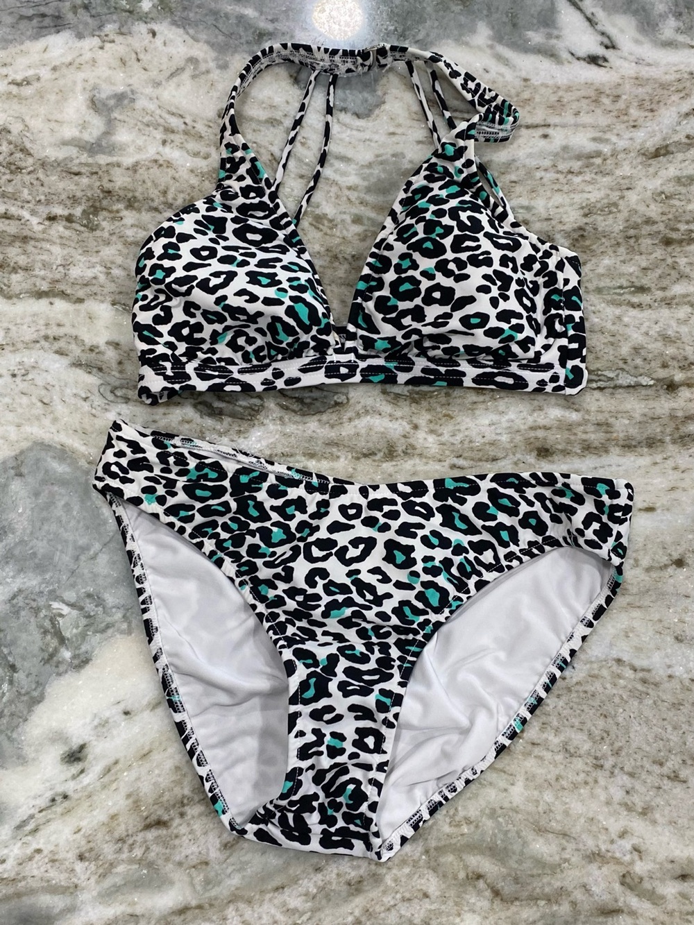 VENUS Leopard Print Bikini Set with Teal Accents size 12 bottom, D top
